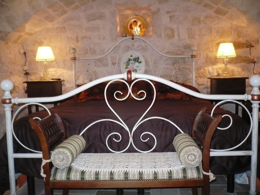 Couette-café L'isola Felice E Trulli Sotto Le Stelle